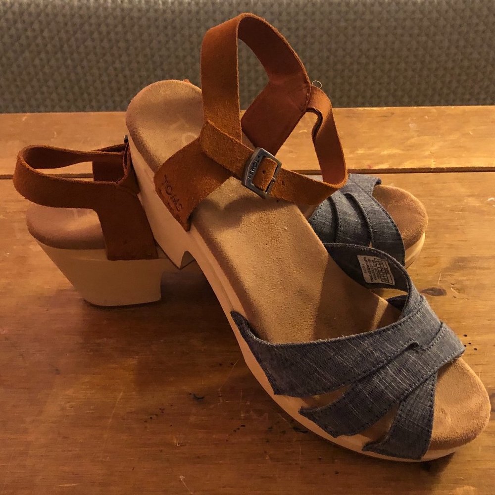 Toms platform sandal